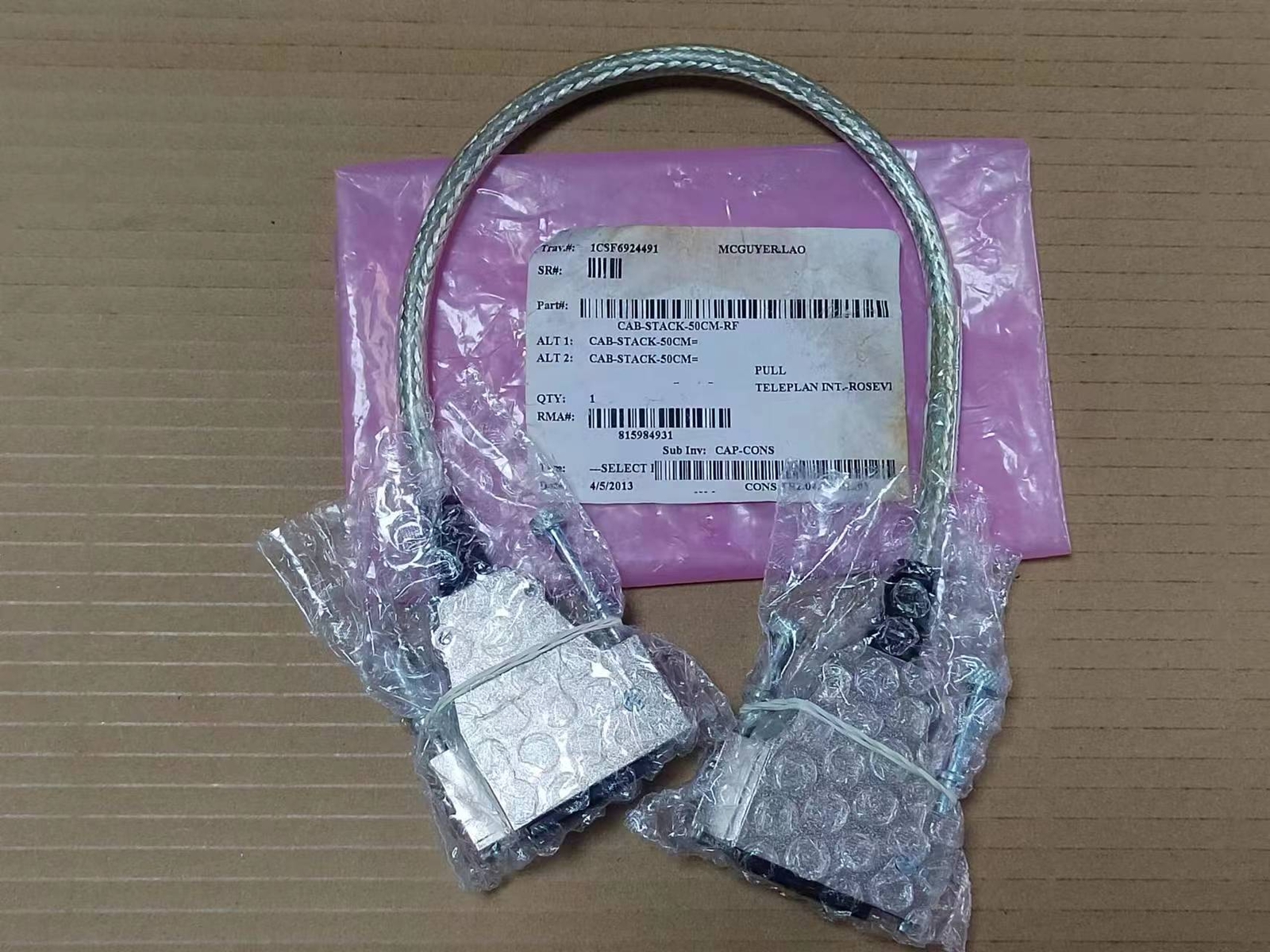 Cisco Catalyst 3750G Stackwise stacking Cable CAB-STACK-50CM 72-2632-01