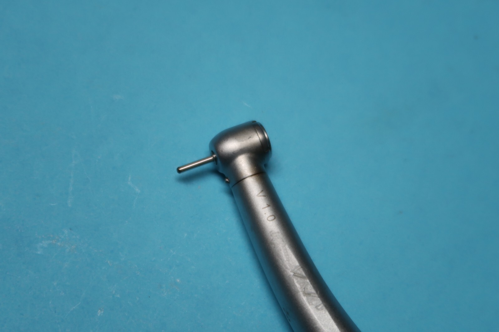 BEYES NON FIBER OPTIC 4 HOLE DENTAL HANDPIECE & 1 MONTH WARRANTY