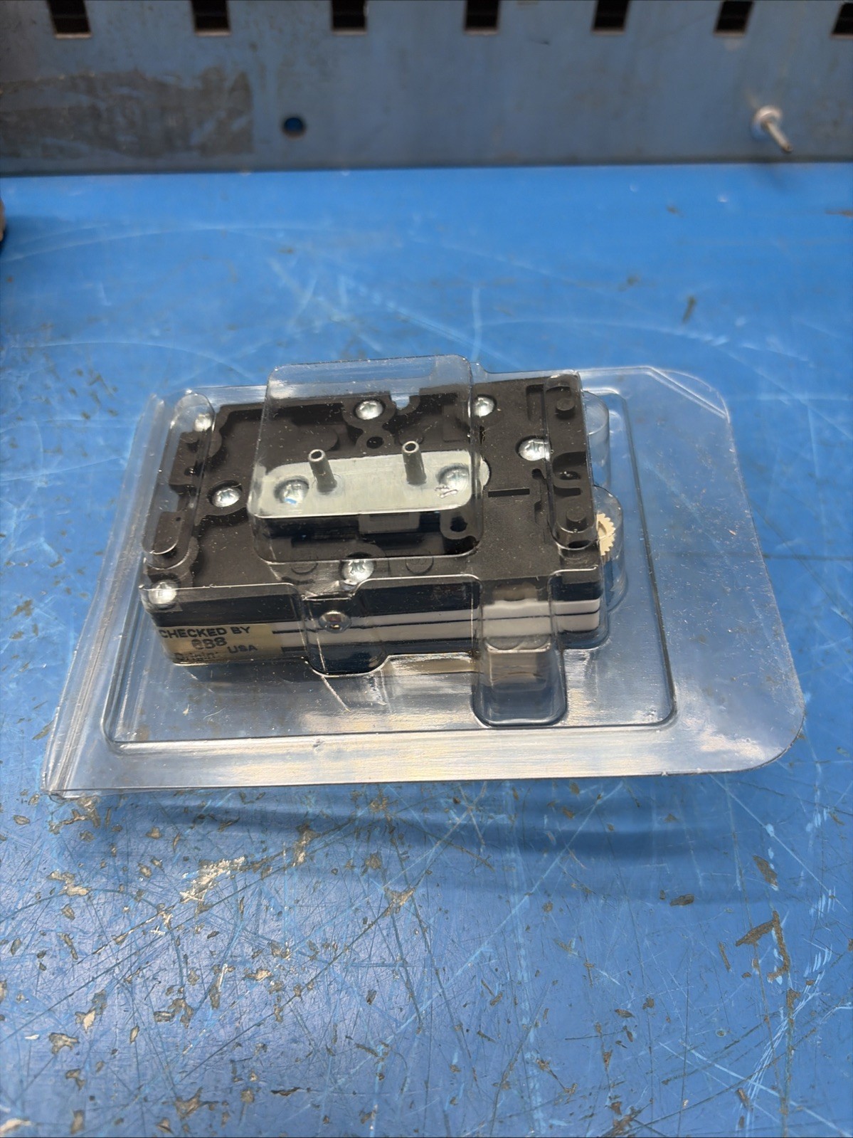 Siemens Pneumatic Mechanical Room Thermostat 192-202 Analog Wall-Mounted