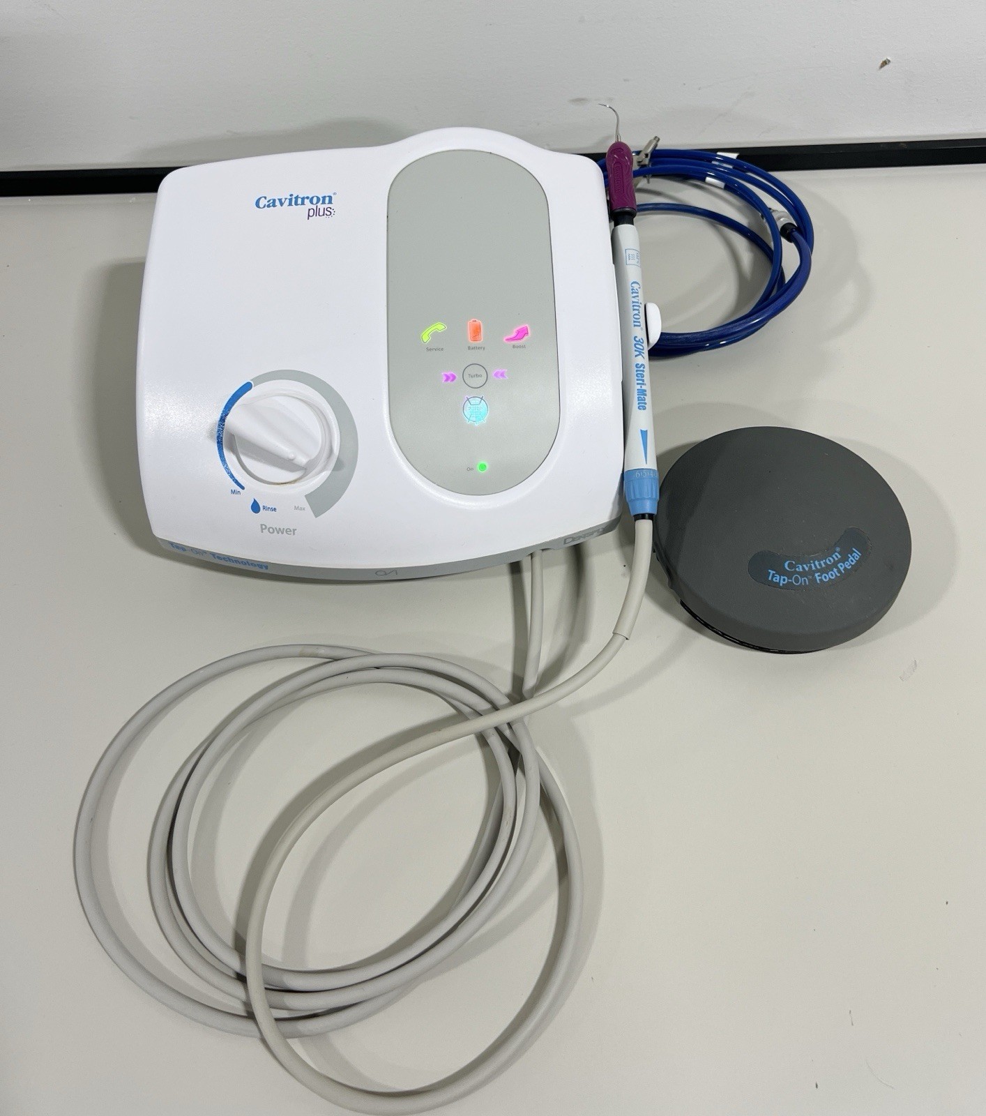 2022 Dentsply Cavitron Plus Gen-136 Ultrasonic Scaler with Tip. Excellent!!!