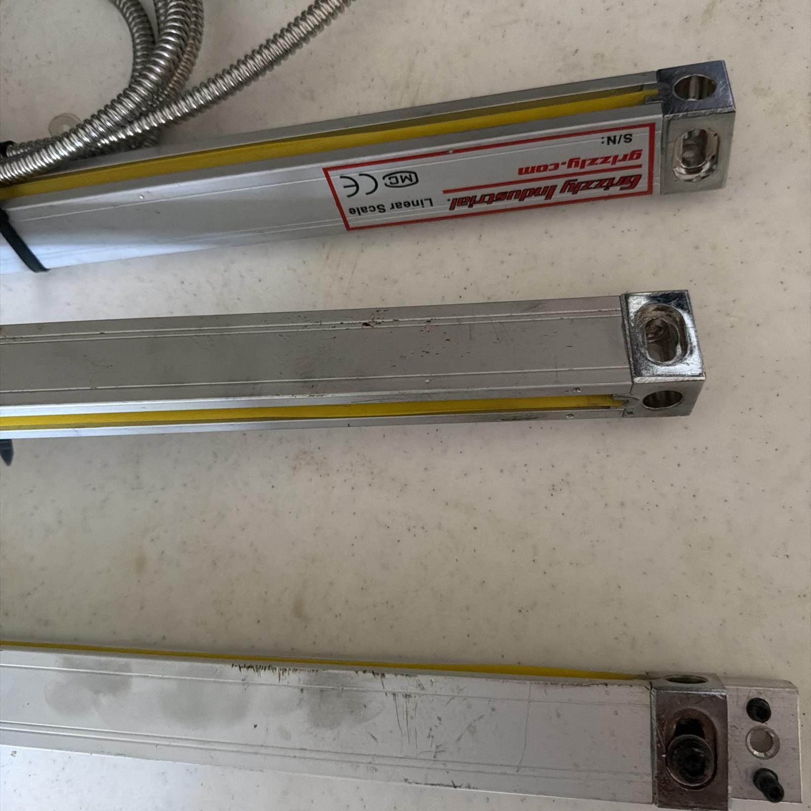 Grizzly Industrial 3-Axis Digital Readout for Mills (Monitor Only) with Power C