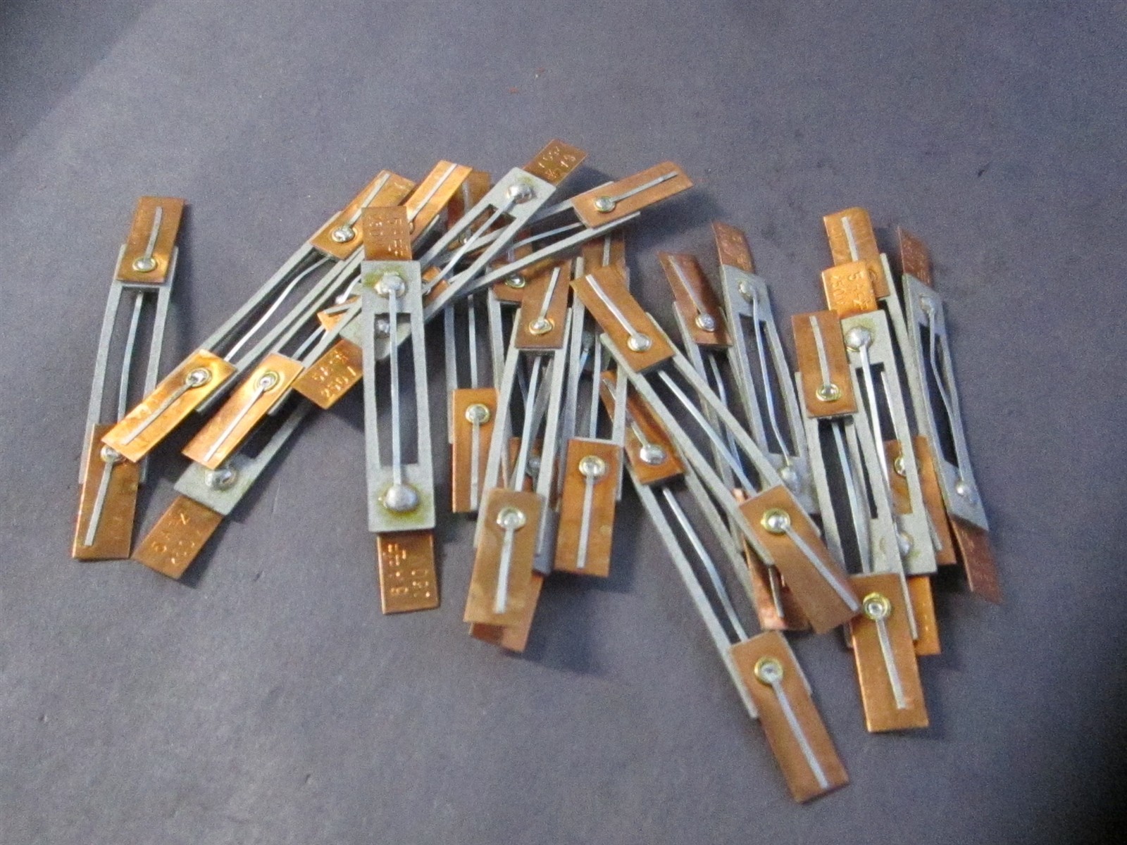 Mersen (RL5) 9/16″ x 2″ OAL 250 V, 5.00 A Fast-Acting Renewable Fuse – Lot of 20