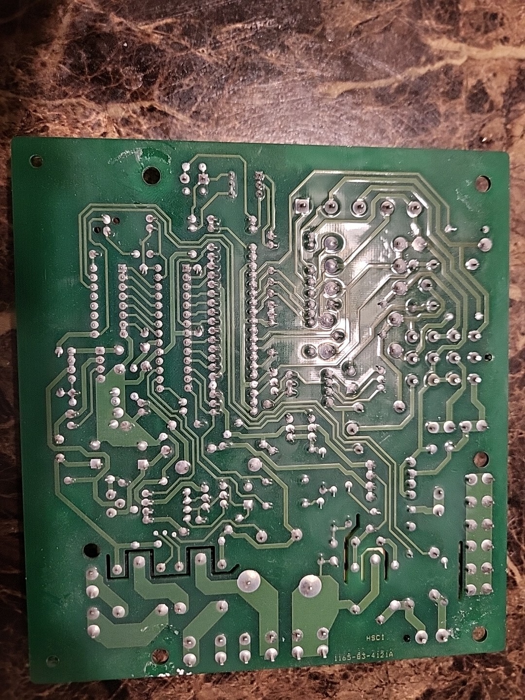 Goodman 1165 410 PCBBF 132 Furnace Control Circuit Board 1165 83 4121 Rev A