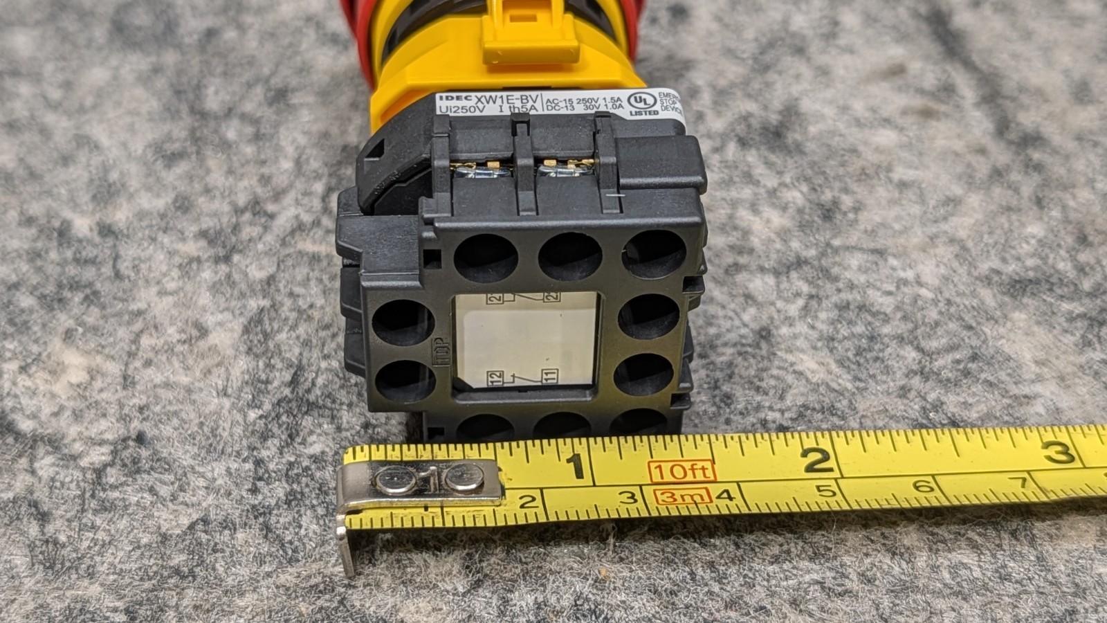 IDEC XW 22mm Estop XW1E-BV402MFR Emergency Stop Push Button 🔥New🔥