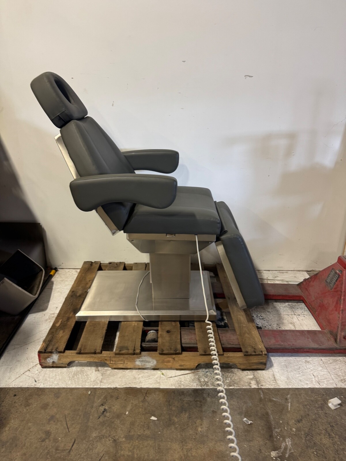 Medici 4-Motor Electric Medical Procedure Chair Charcoal Gray MedSpa Dermatolog