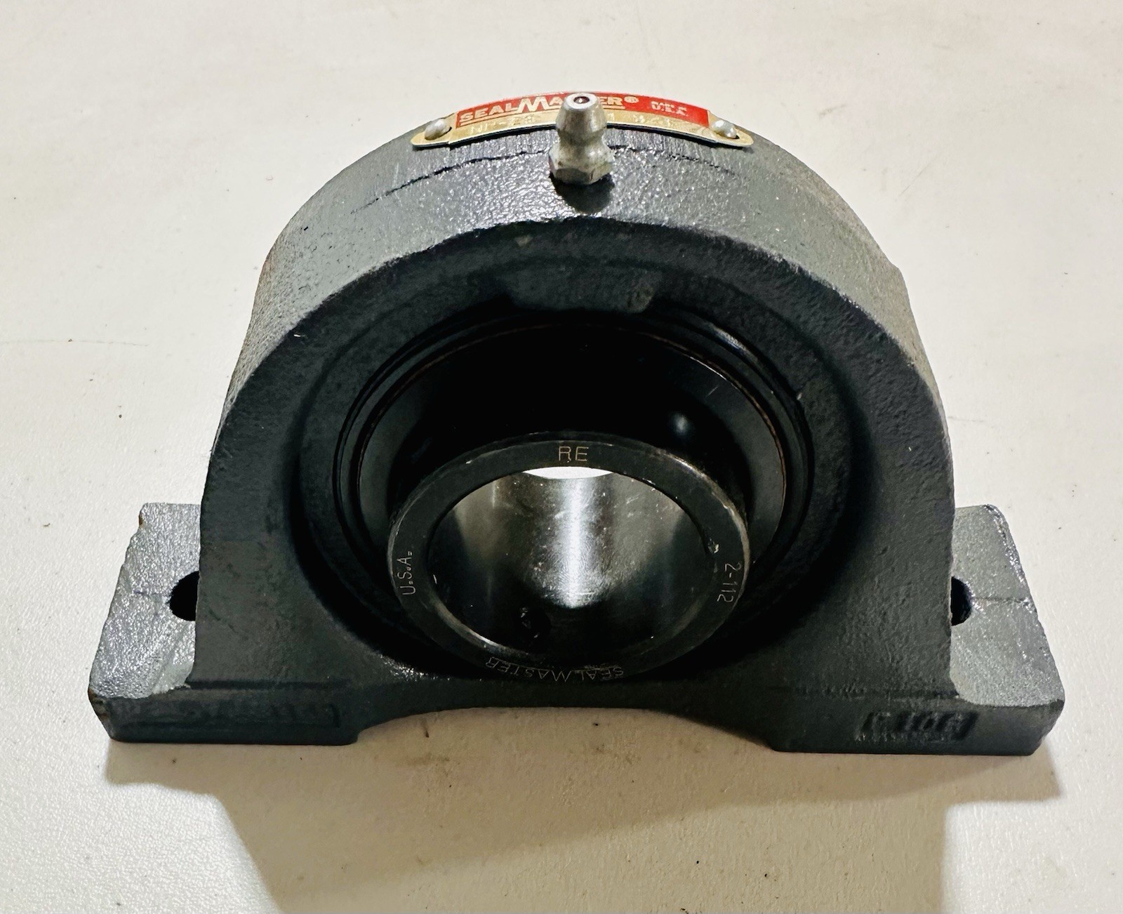 SealMaster NP-28 Pillow Block Bearing 1 3/4″