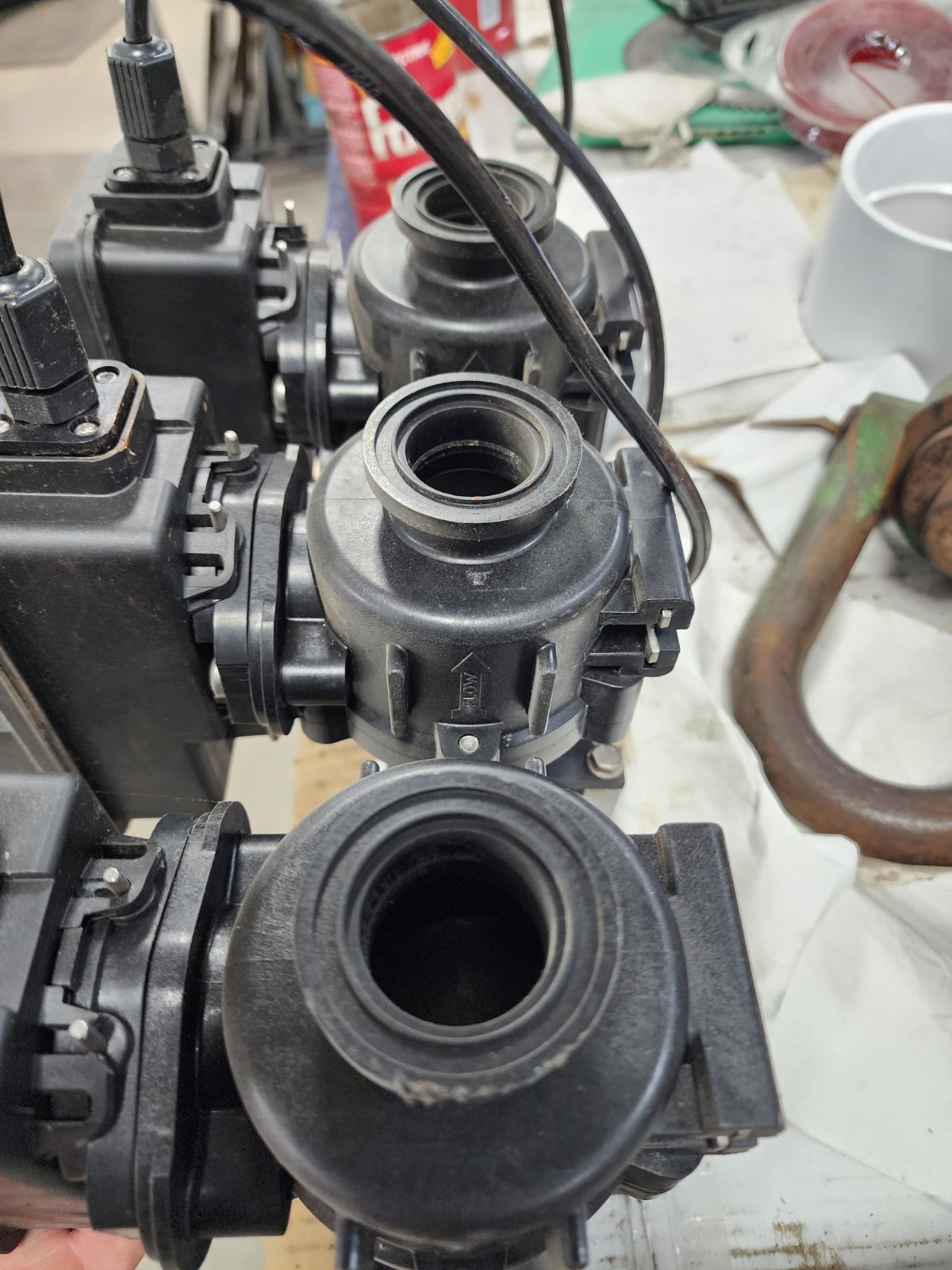 TeeJet 3 Valve 490 Shutoff Manifold