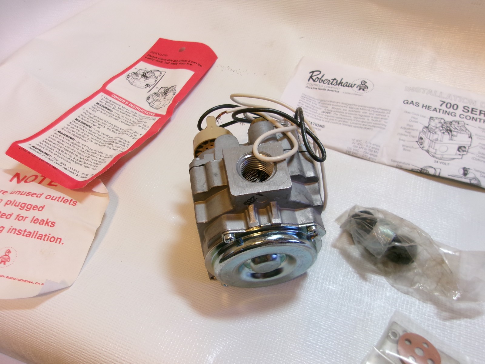 Robertshaw Gas Valve 700-452 7000BER-120 for Vulcan 840126-00011 54-1013 with Bo