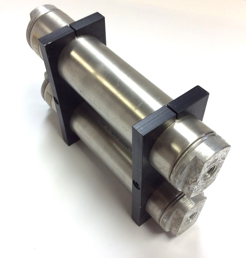 Lot of 2 American Cylinder 1500VCS-5.00 Volume Reservoir Chamber 1-1/2″Bore x 5″