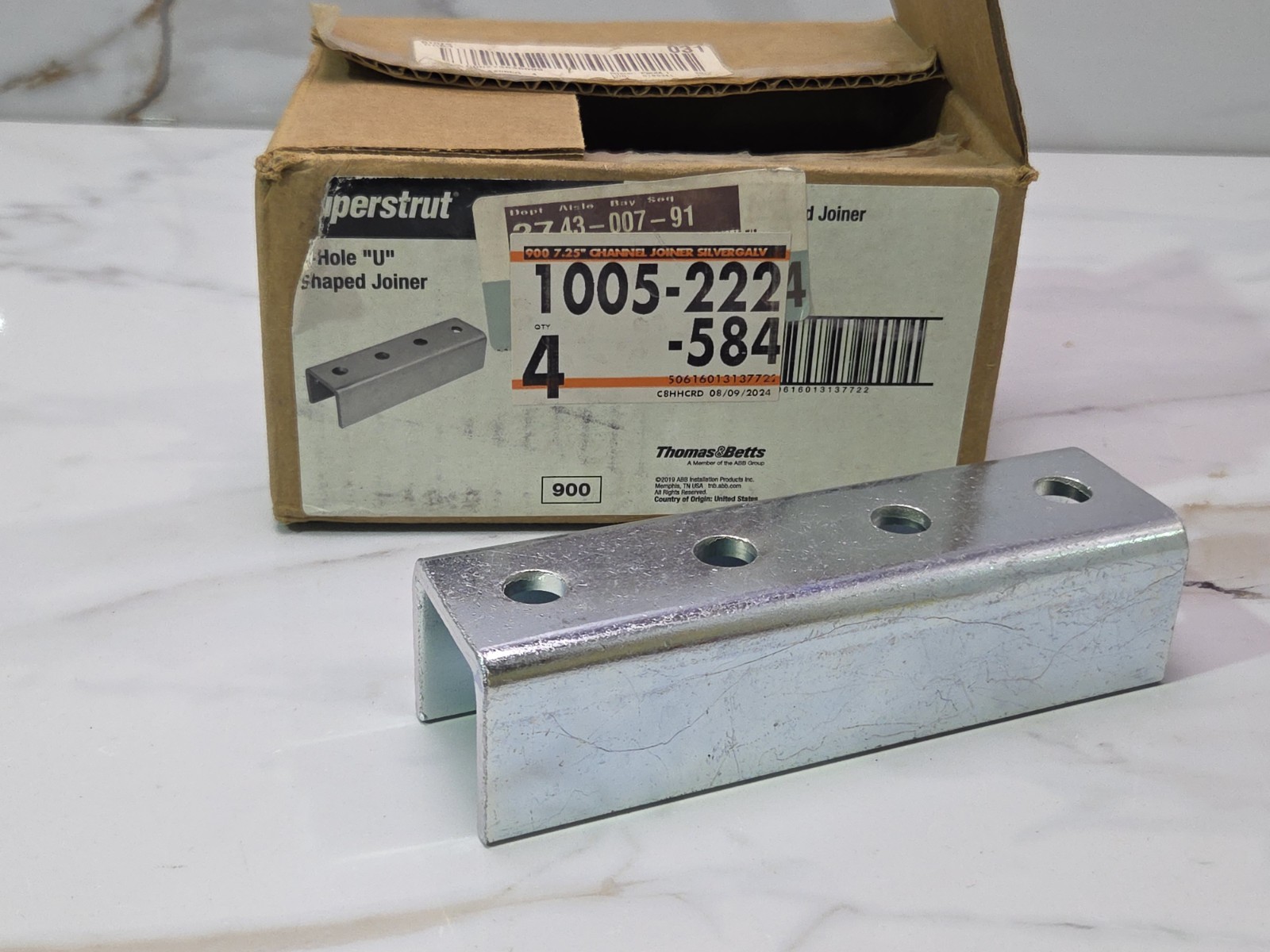 Thomas & Betts A208 SuperStrut U Shape Fitting 7-1/4in. X 2-1/8in. X 1-7/8in.