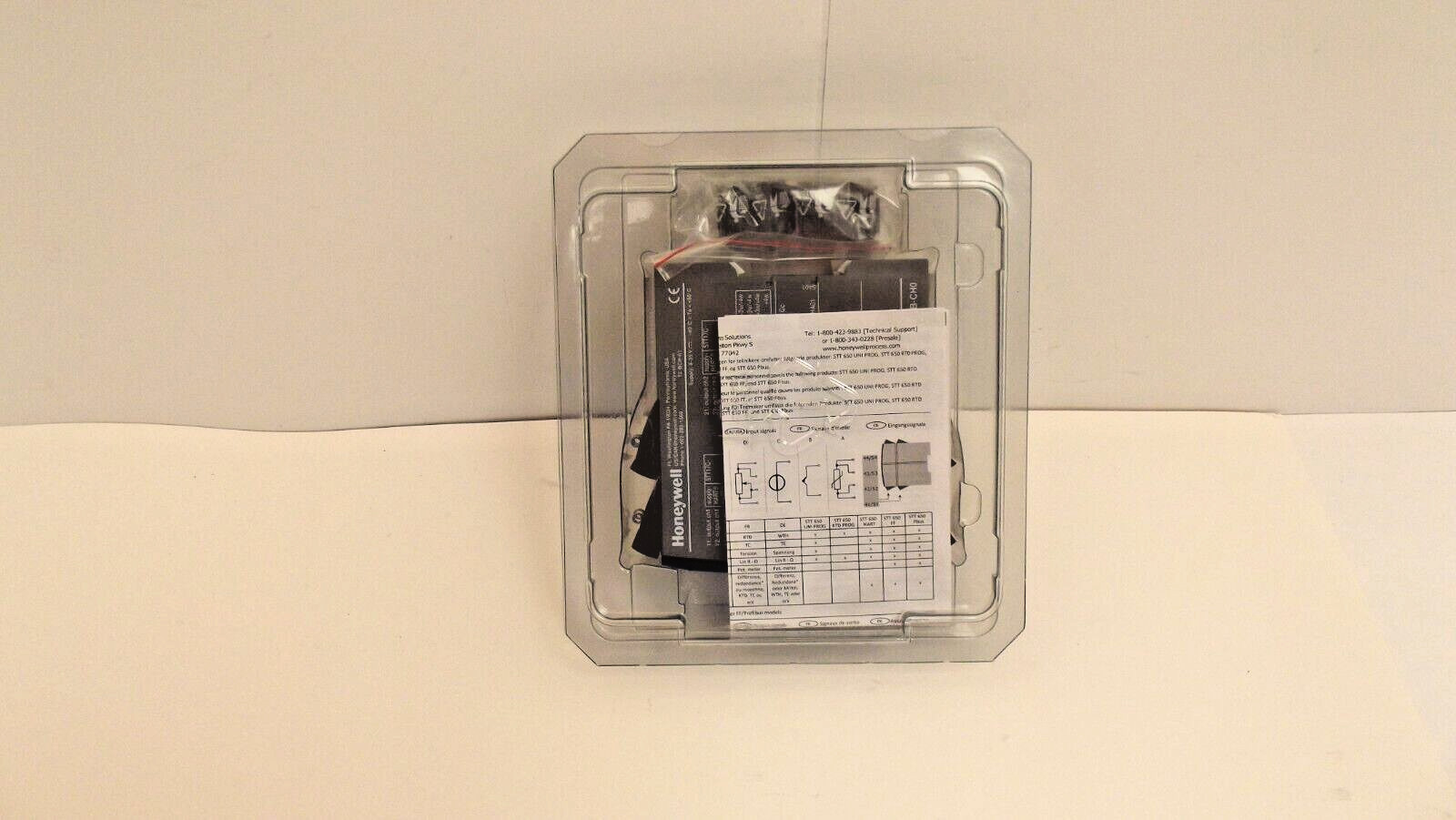 Honeywell STT650-T2-O-B-CH0 2-Wire Hart Transmitter STT650 OEM New D-13
