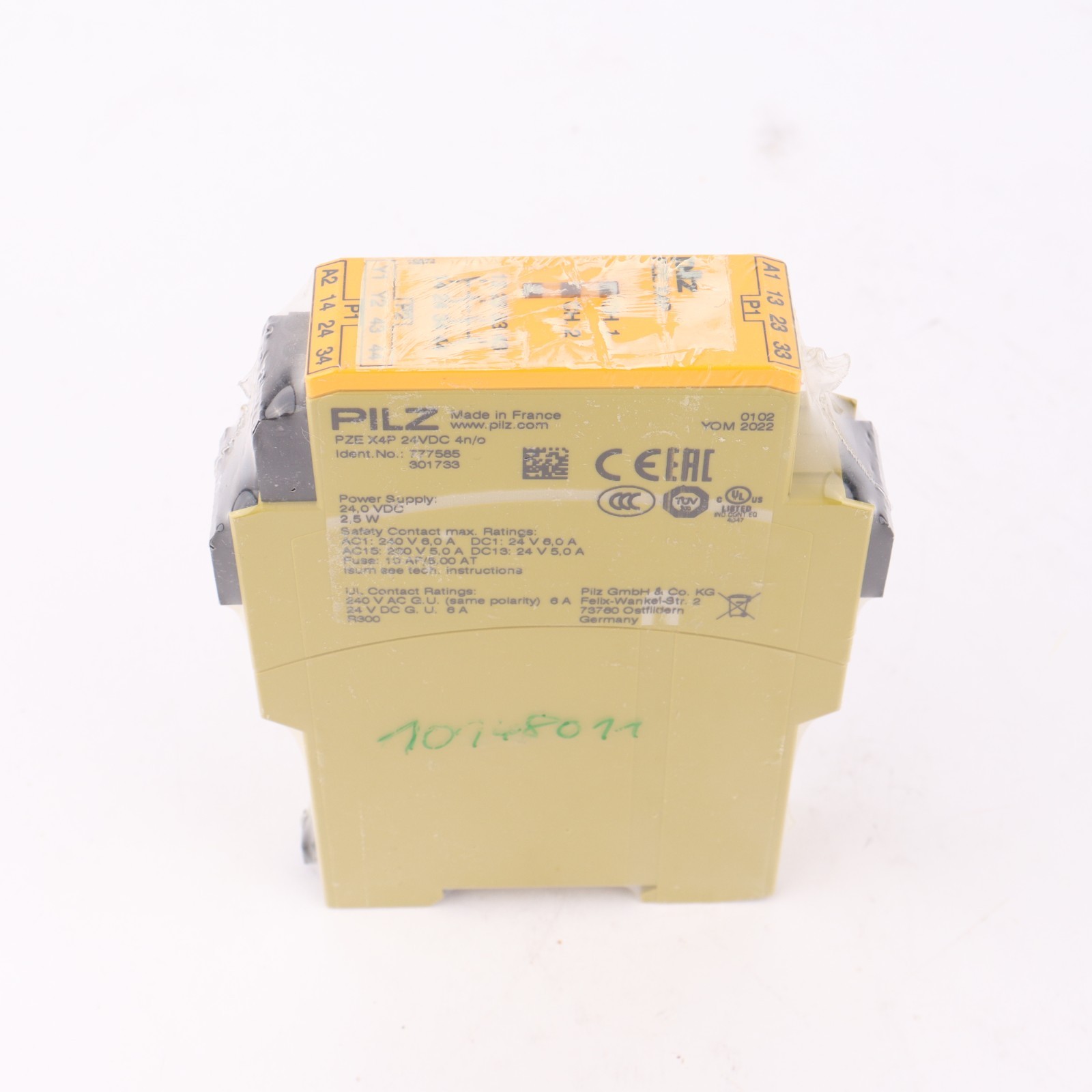 PILZ 777585 PZE X4p 24VDC New