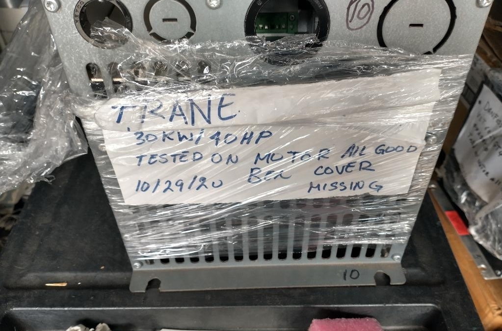TRANE Danfoss 178B5550 TR16042GT4CN1STR0DLF00A00C0 30 KW 60A 40HP VFD Working