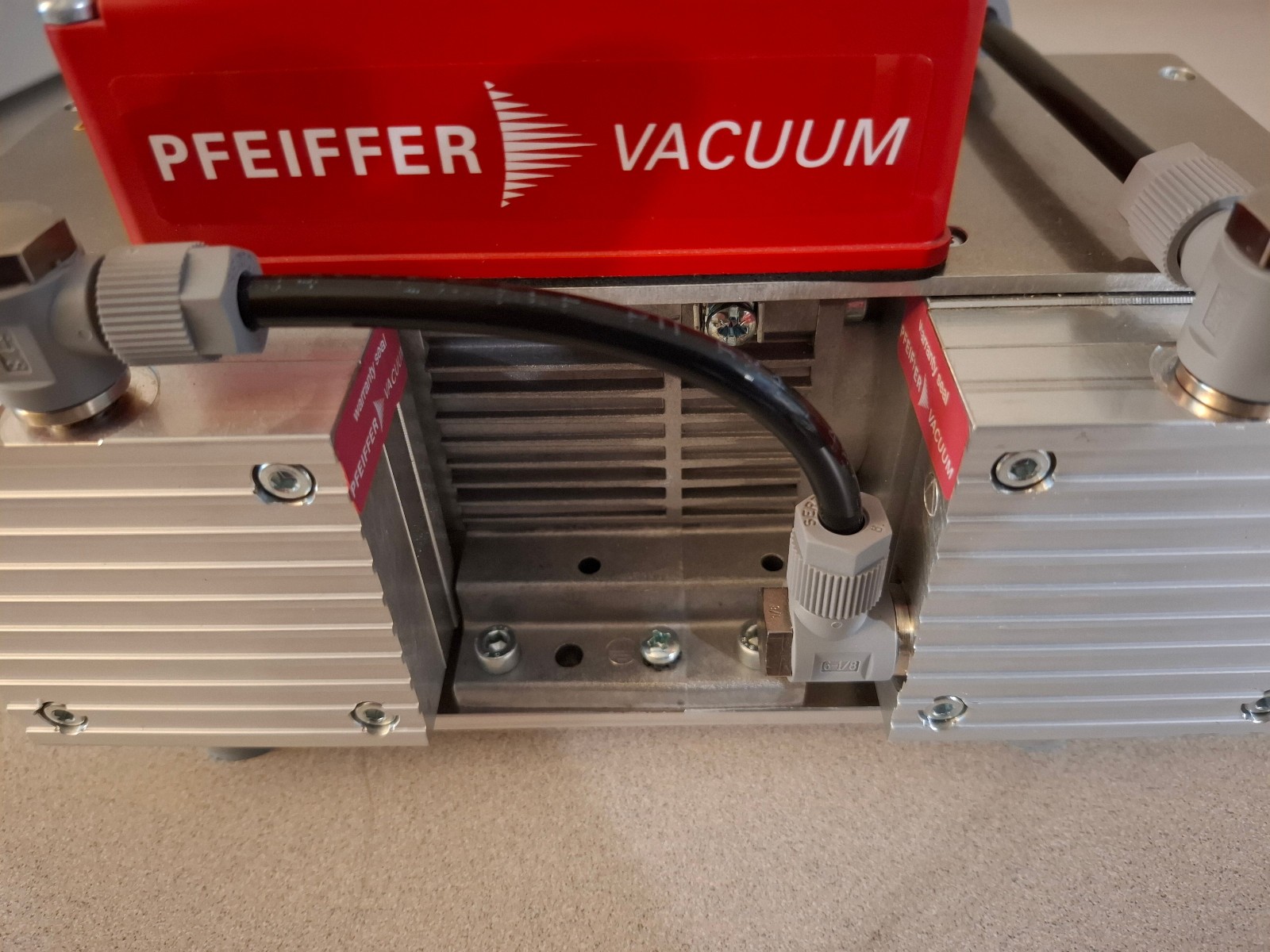 Pfeiffer Vacuum Diaphragm Pump, MVP 015-4 DC, PN#PKT05069, FOR PARTS or REPAIR