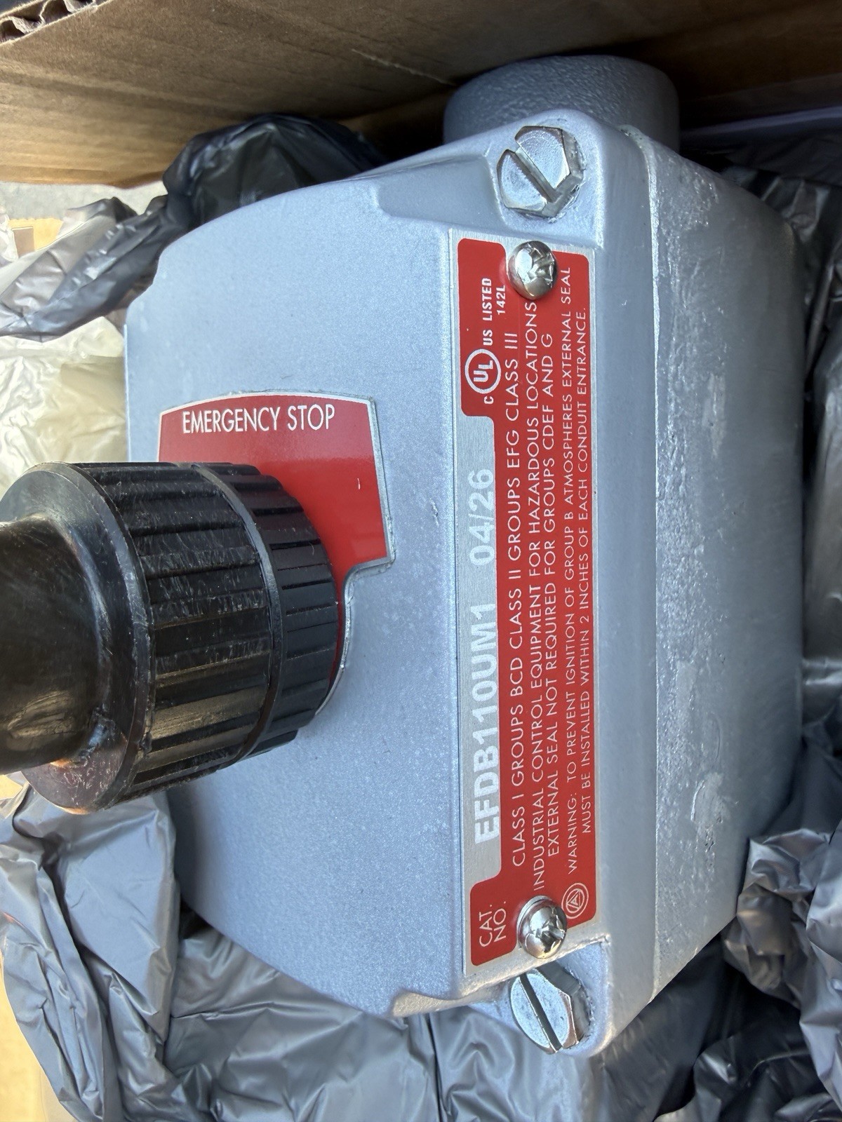 APPLETON ELECTRIC EFDB110-UM1 1 Gang, Head Push Button Emergency Stop
