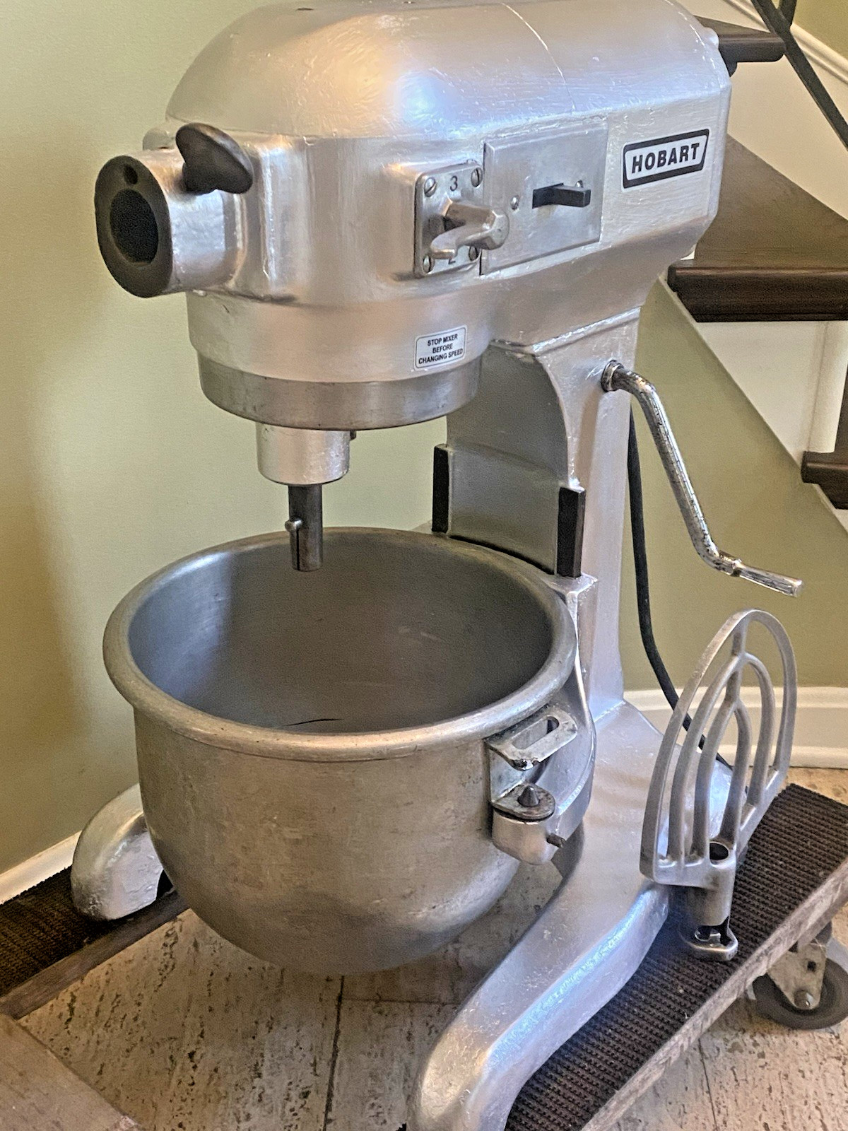 Hobart A120 12 Quart Commercial Bakery Dough Mixer + Bowl Paddle Reconditioned