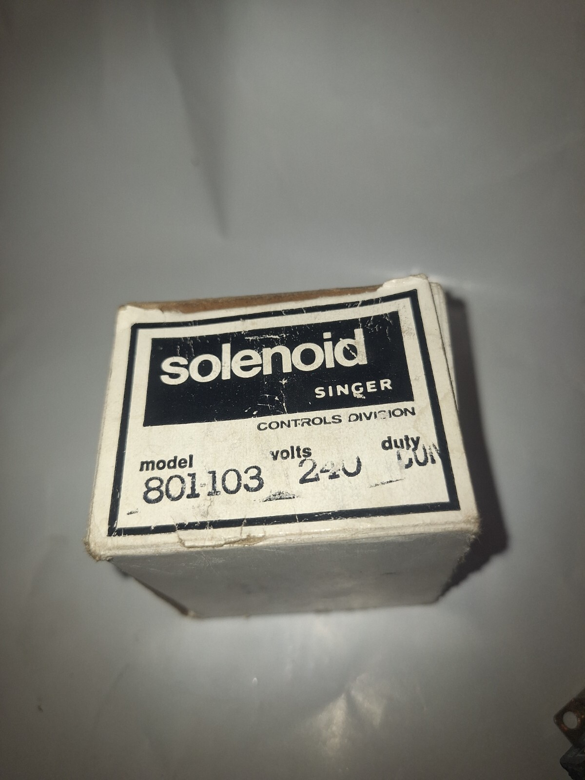 NEW GENUINE SINGER CONTROLS 801103 SOLENOID 240V, 801-103 NOS