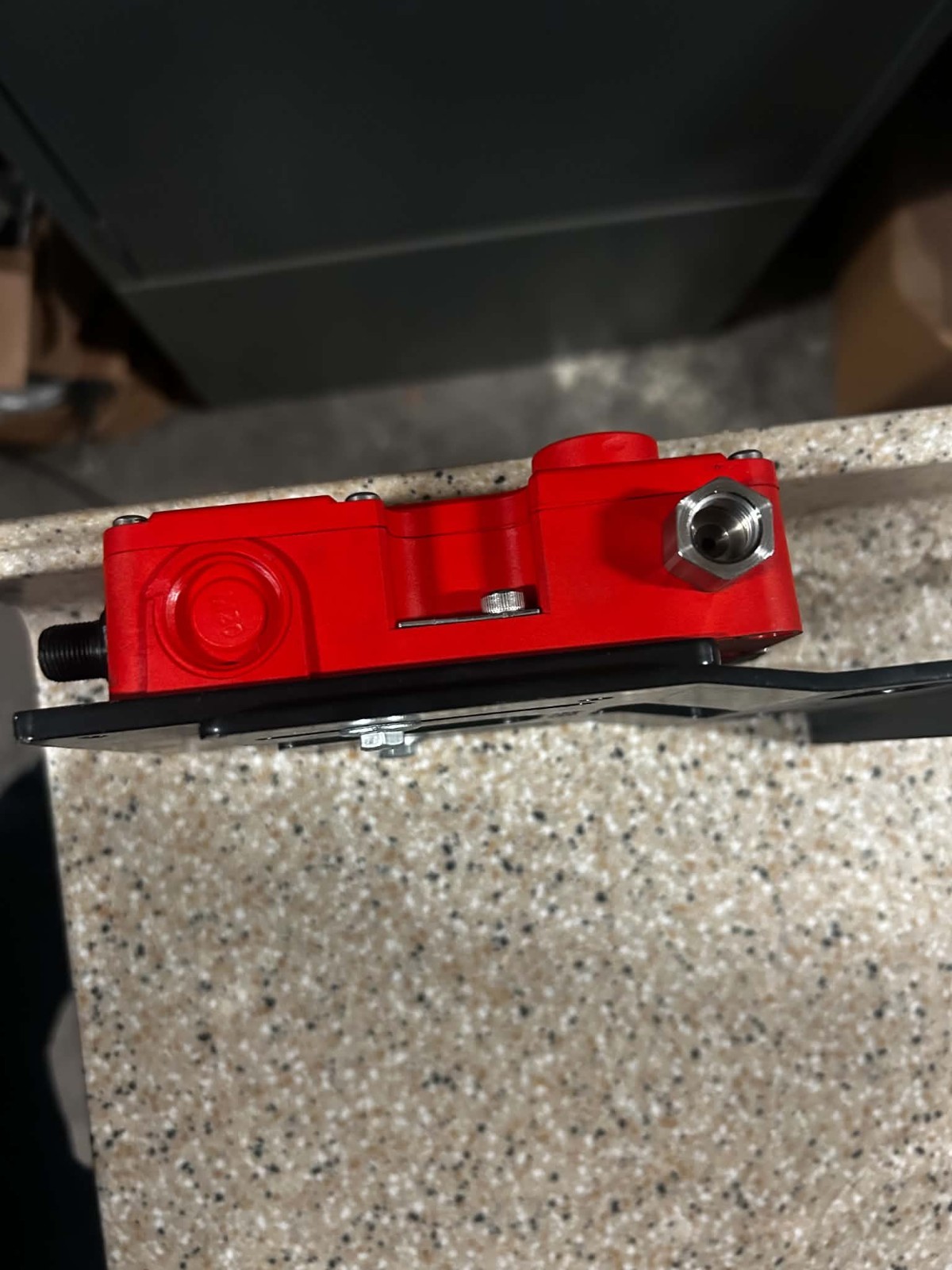 Allen-Bradley Guardmaster TLS1-GD2 safety interlock switch