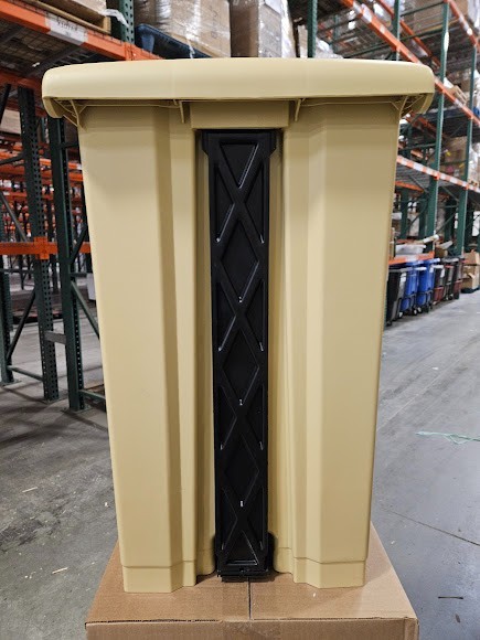 Lavex 92 Qt. / 23 Gallon Beige Rectangular Step-On Trash Can