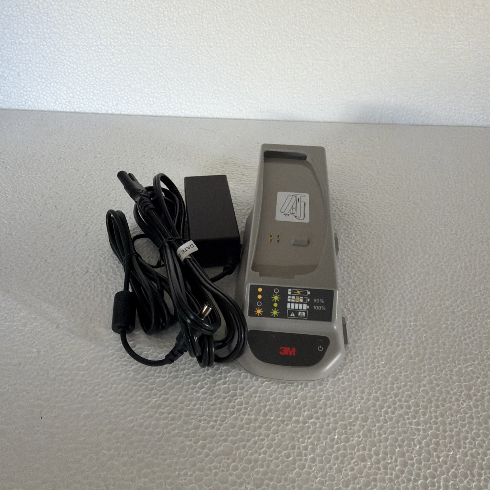 3M Versaflo TR-340 Lithium Ion Battery Charger w/ Power Supply