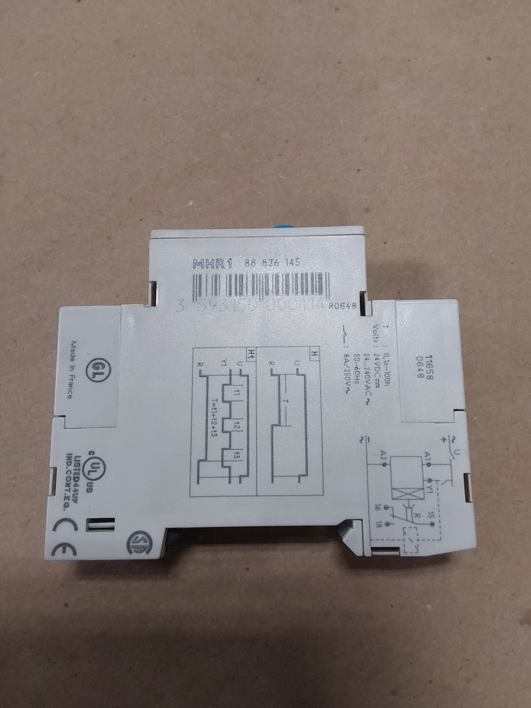 CROUZET MHR1 TIMER RELAY 0.1 sec-100 hours Din rail mount 24VDC, 24-240 VAC