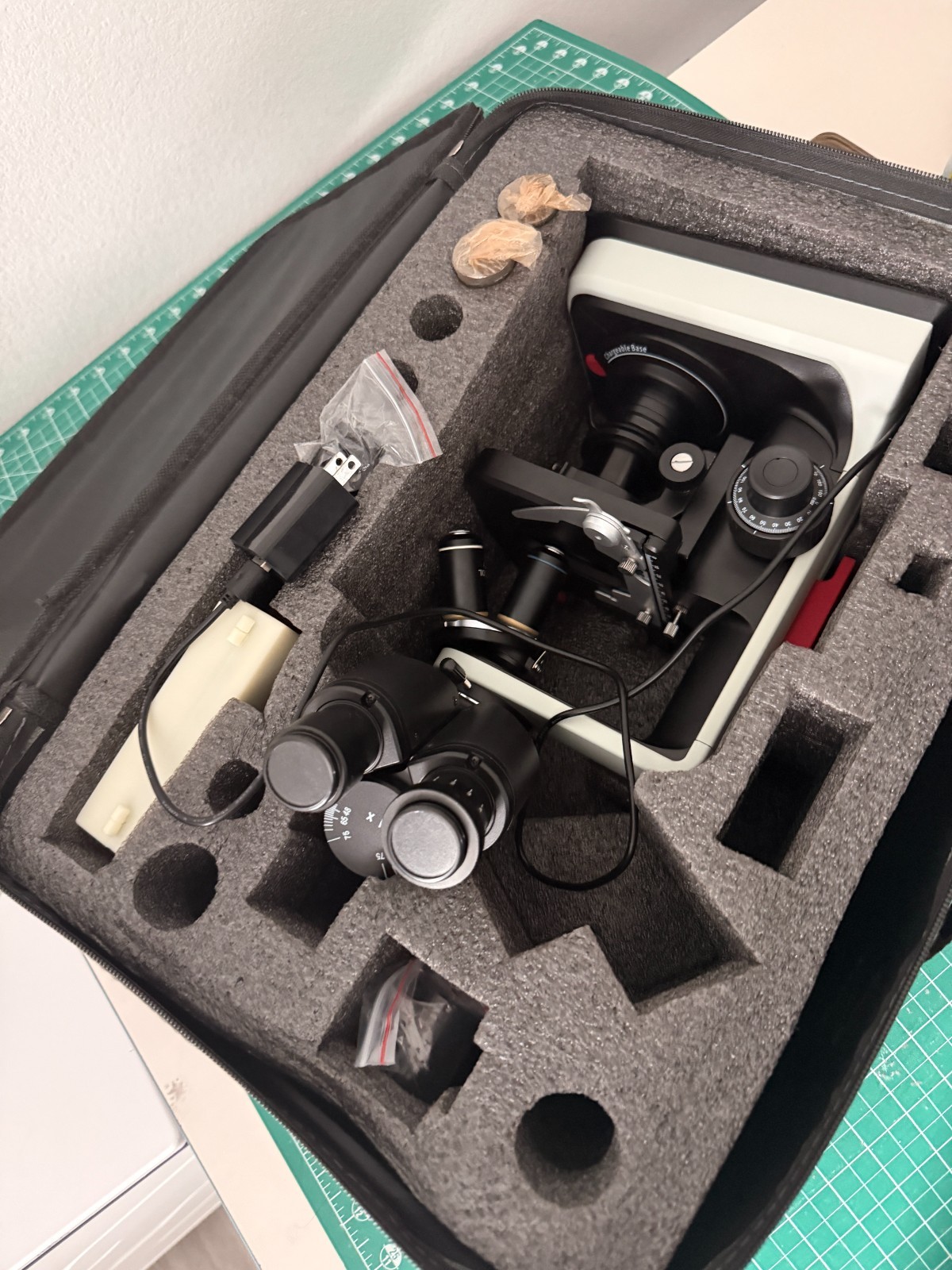 Herwicm 40X-2500X Microscope Laboratory Binocular microscope