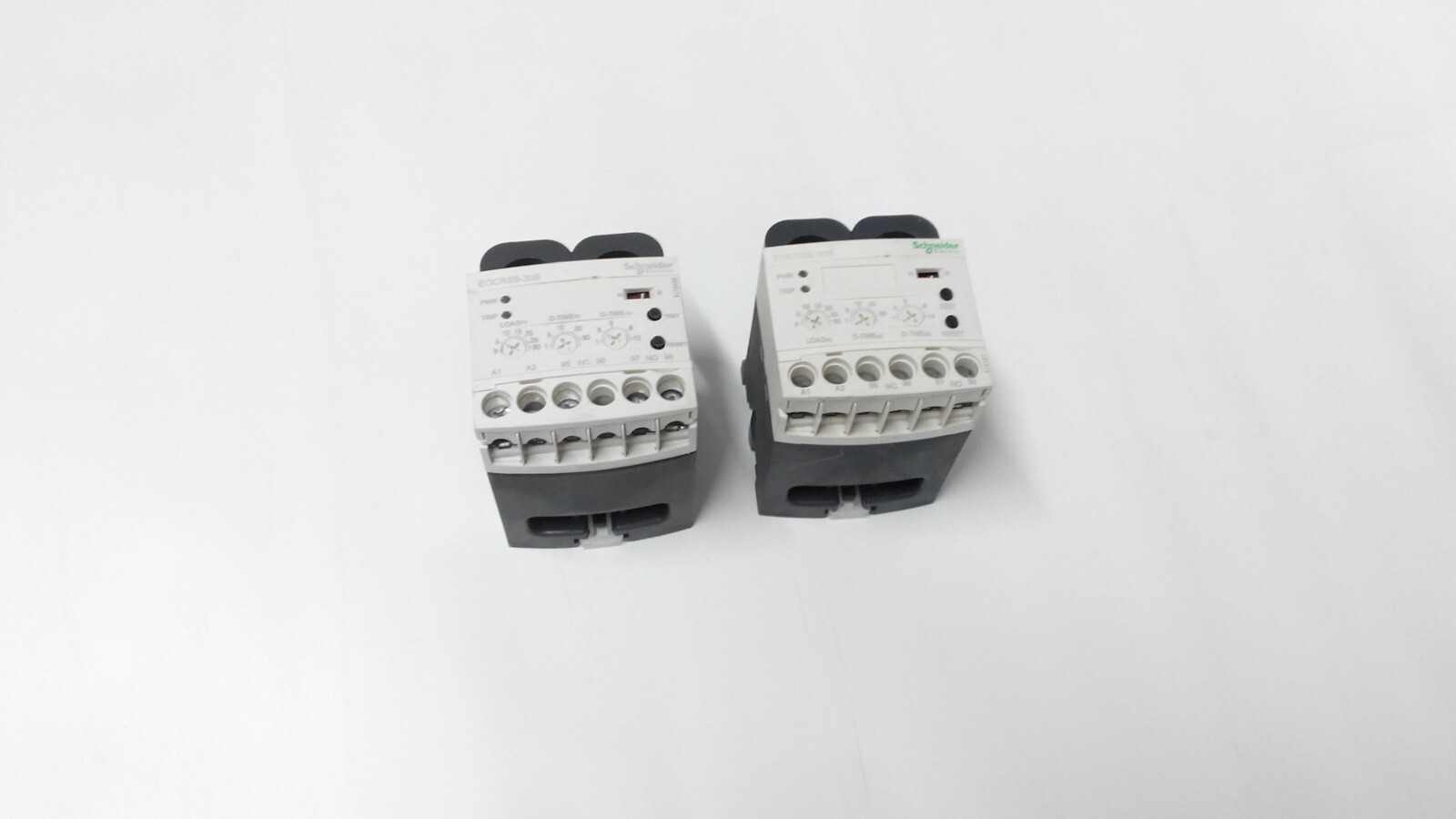 SCHNEIDER EOCRSS-30S (2PCS 1LOT)