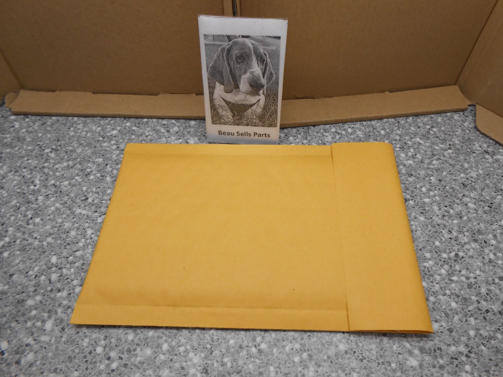 New Box Duck Brand Bubble Mailers 4 X 7 50 Count