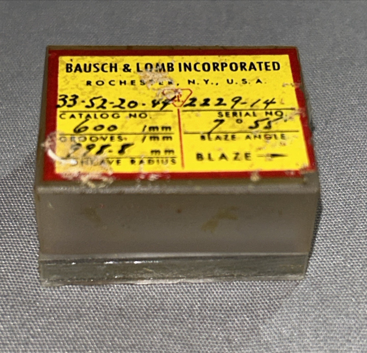 Vintage Bausch & Lomb 33-52-20-44 diffraction grating Grooves 600mm 30×25 mm