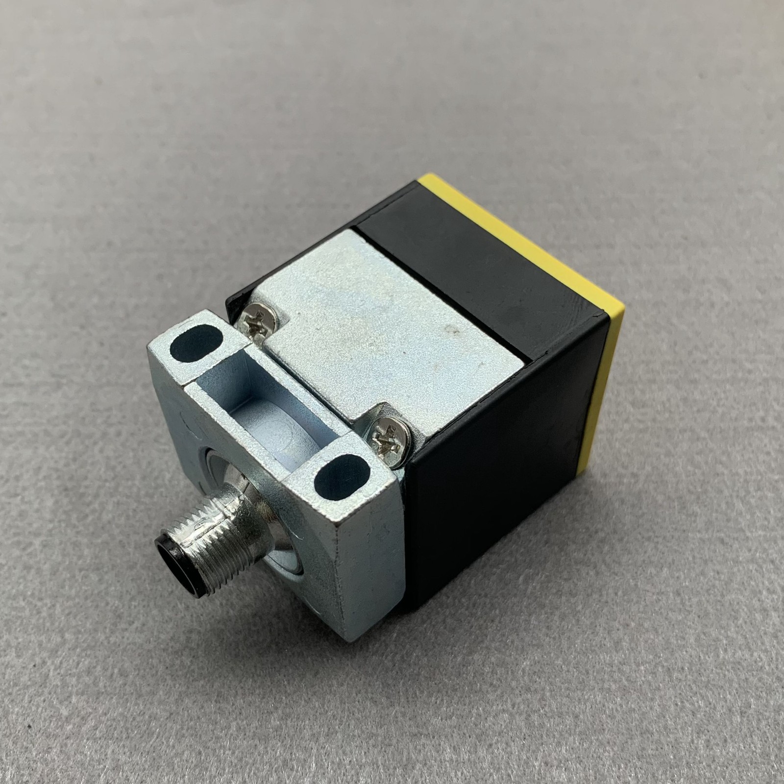 US Brand NEW TURCK NI25-CK40-LIU-H1141 Inductive Proximity Sensor Switch 15.00mm