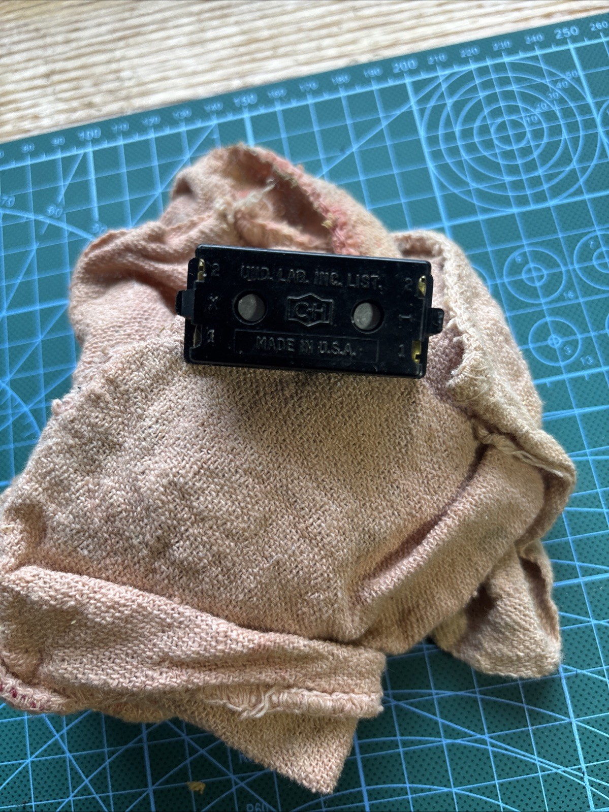 7320K55 CUTLER-HAMMER / EATON SWITCH TOGGLE FULL SIZE