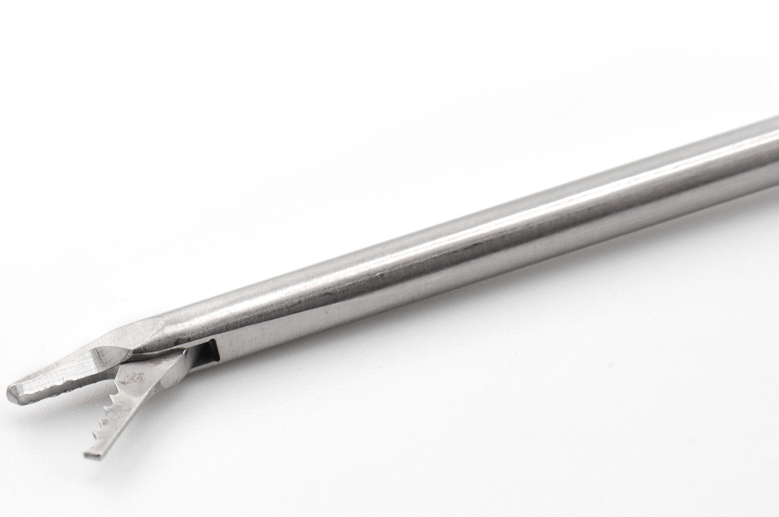 STRYKER CONQUEST 300-034-603 Arthroscopic Straight Narrow Bite Punch 3.4mm 6″