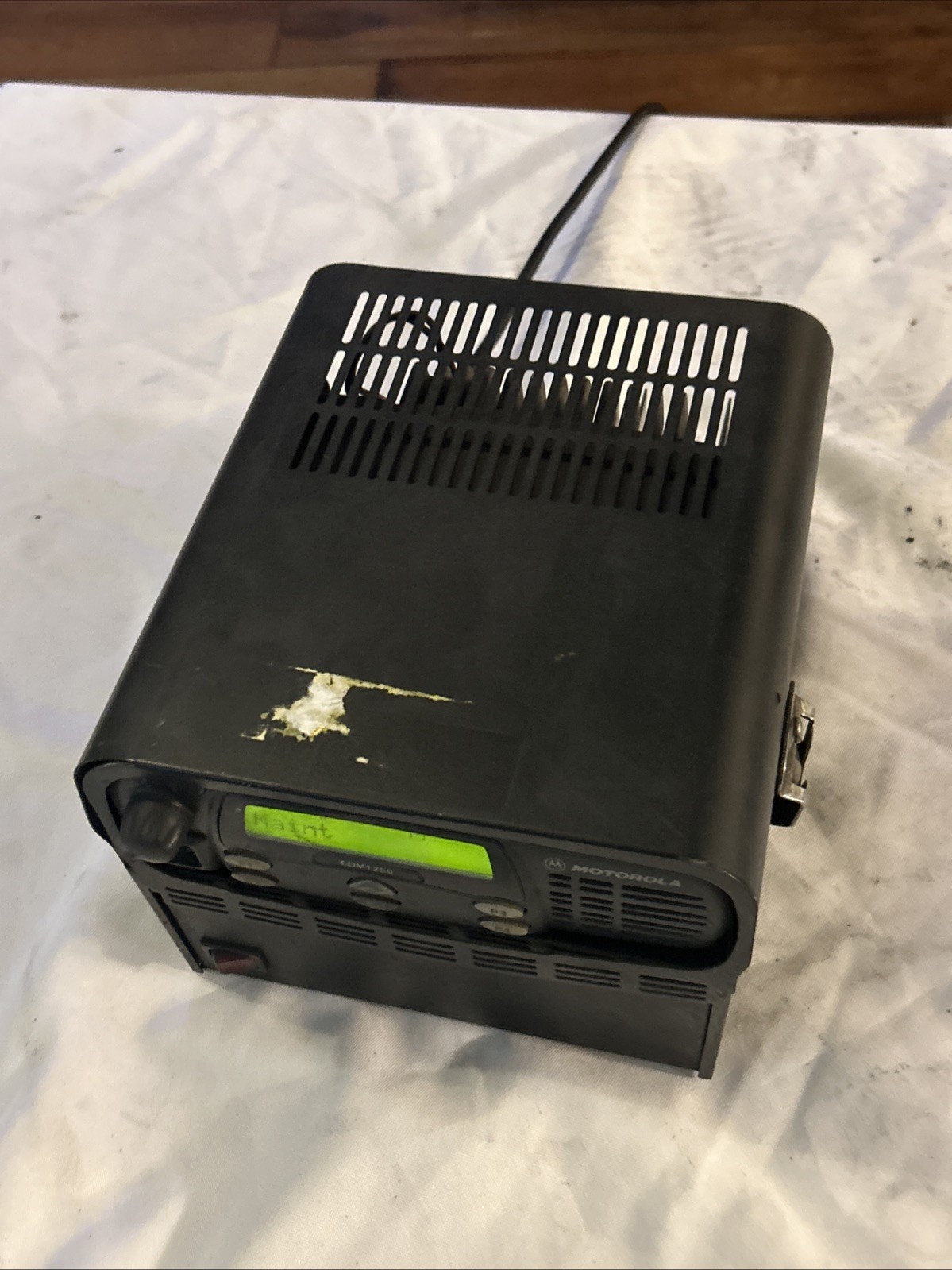 Motorola CDM1250 Two Way Radio & Ashtron SL-15CDM Base