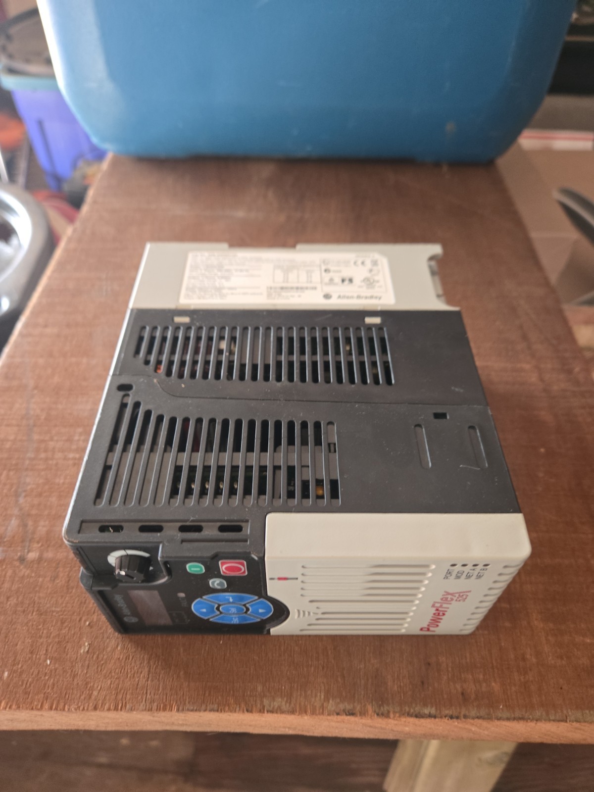 Allen-Bradley PowerFlex 525 VFD 25B-D4P0N104 2 HP 1.5 kW 380-480V IP20
