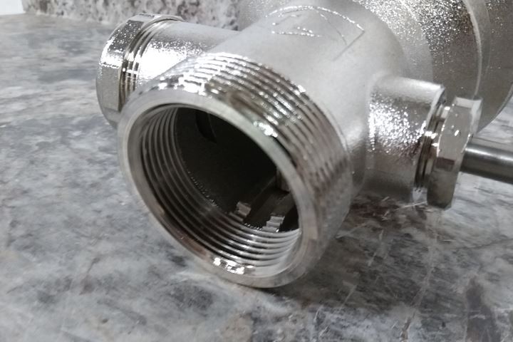 Advance Tabco K-5 4-3/8 In Overall Diameter 2 In Pipe Diameter Drain Assembly