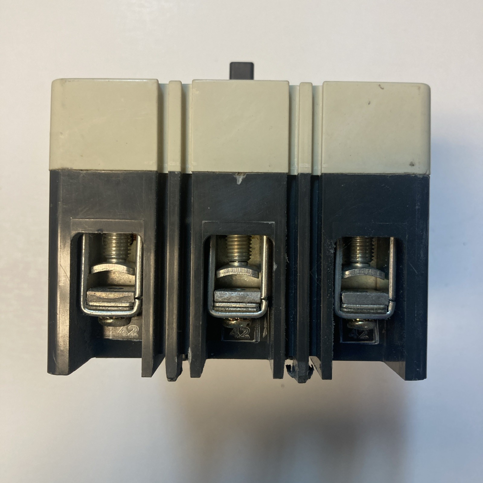 Eaton EHD3060 Industrial Circuit Breaker 60A 3-Pole 480VAC