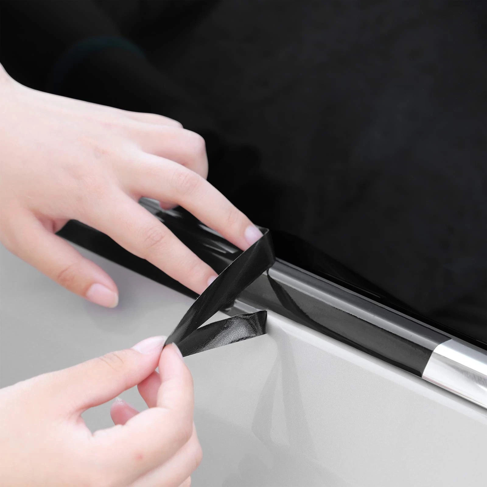 2″ x 30 Ft High Gloss Vinyl Tape for Black Out Chrome Delete Window Trim