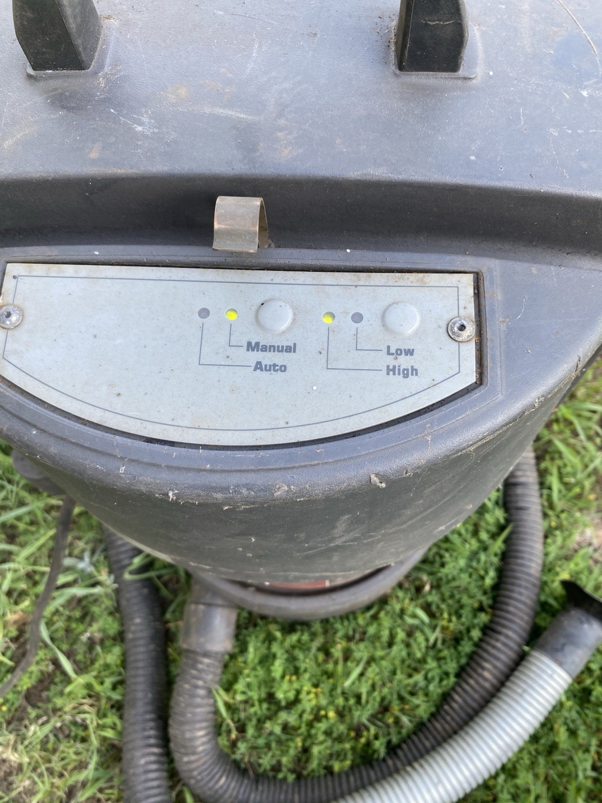 Lincoln Electric Miniflex Fume Extractor 120 V 12.0 Amps 50/60Hz With Hose