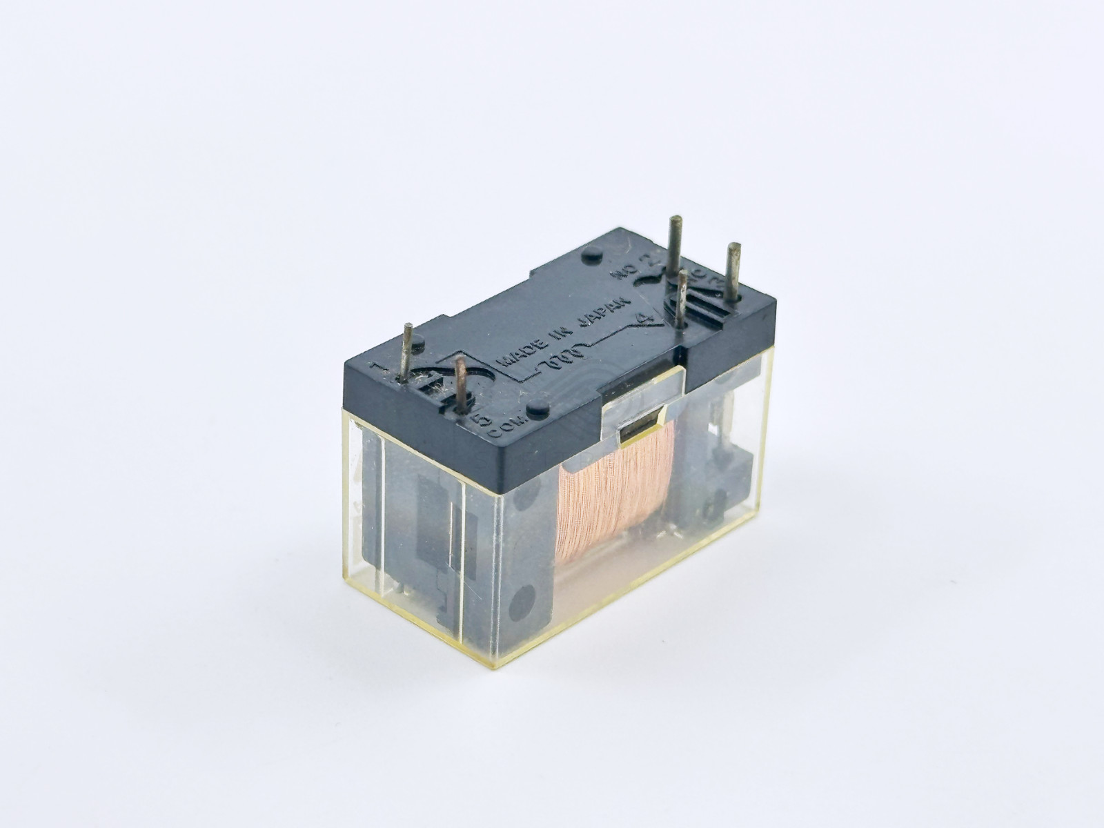 HA1-DC9V AW221598 AROMAT PCB Power Relay 9VDC SPDT 3A 30VDC/250VAC 5-Pin