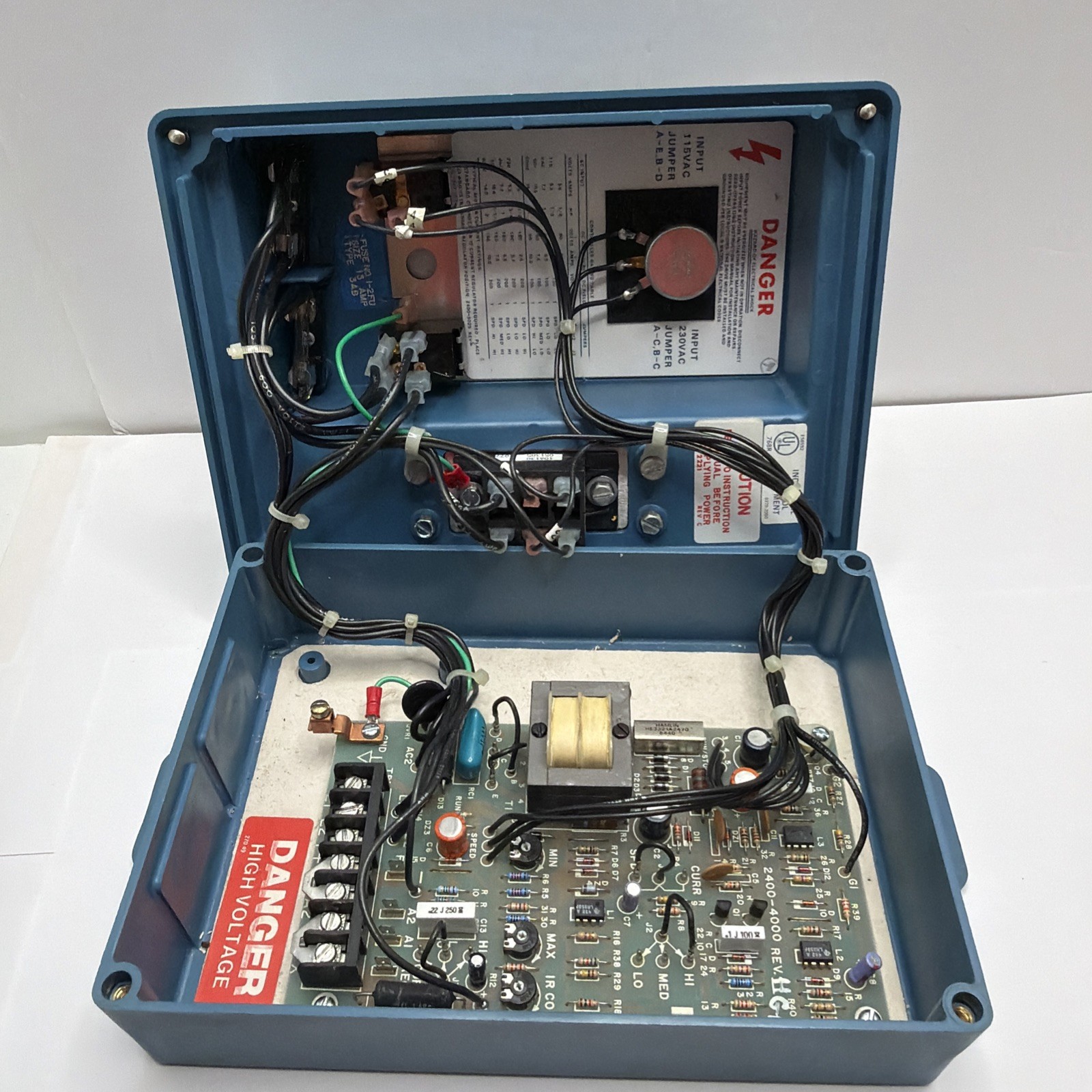 Browning LWS25/200 Motor Control Station 2400-8000, 1/4-1HP 115VAC, 1/2-2HP 230V