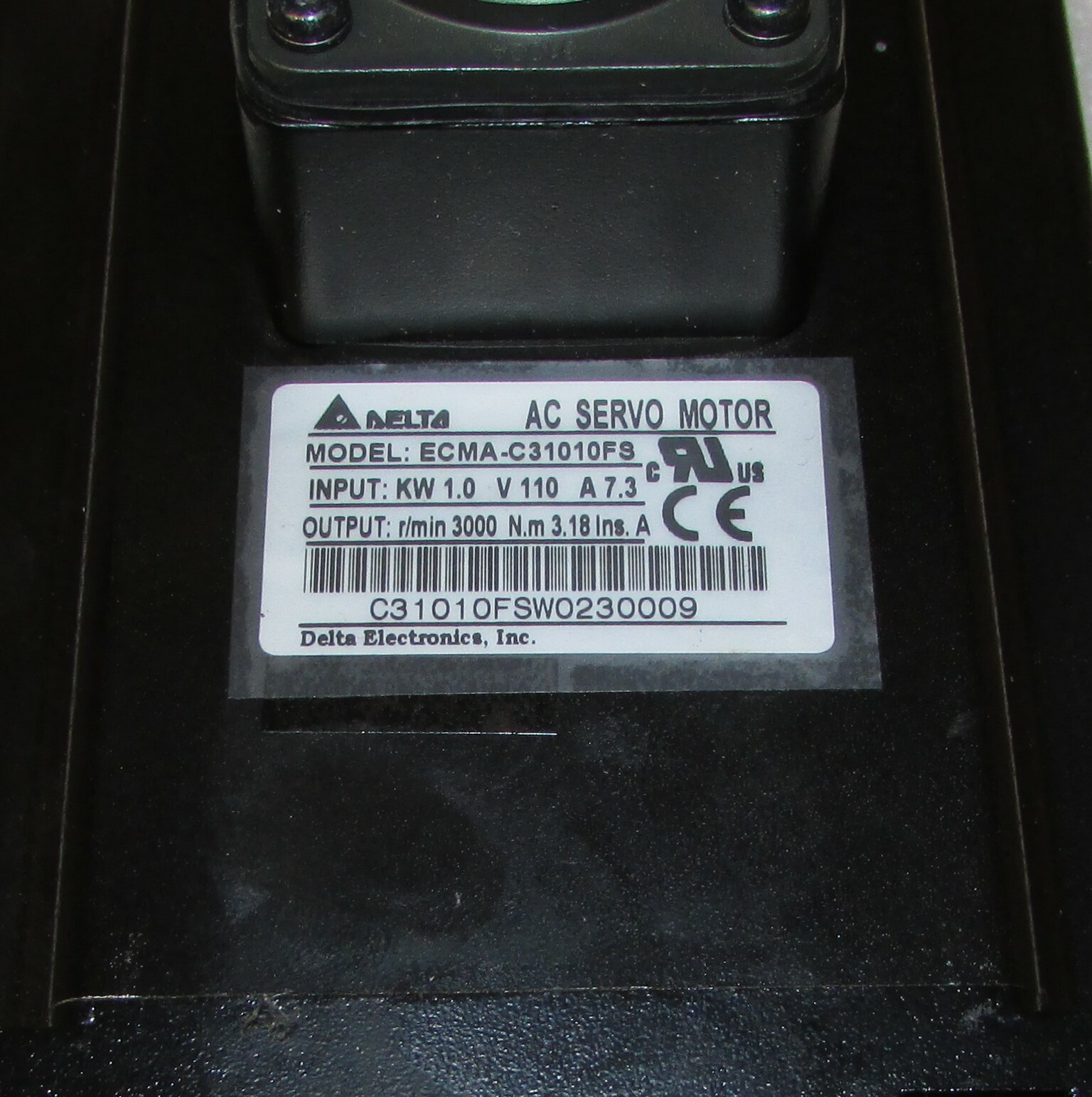 DELTA ECMA C31010FS 1 KW 7.3 Amp 110V AC Servo Motor 3000 r/min