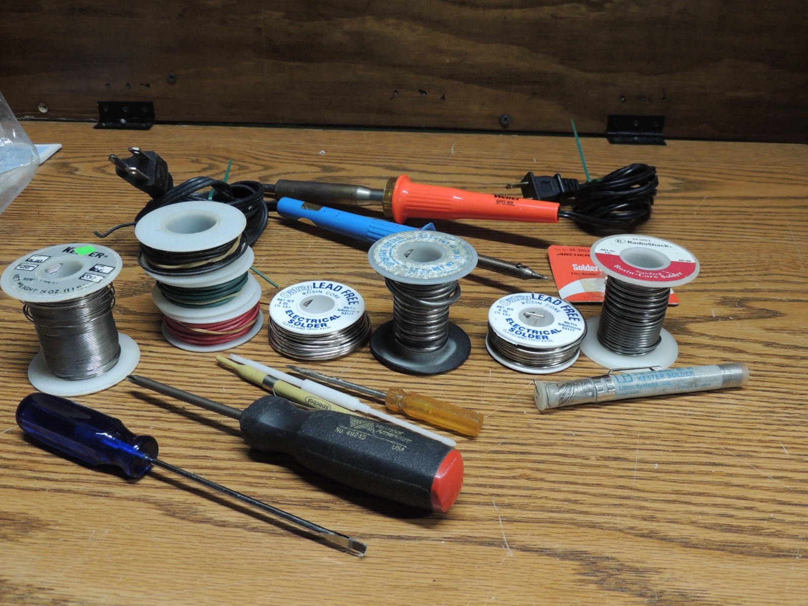 ESTATE Weller Soldering Iron Tool Corded Pencil Style WITH LOTS OF EXTRAS
