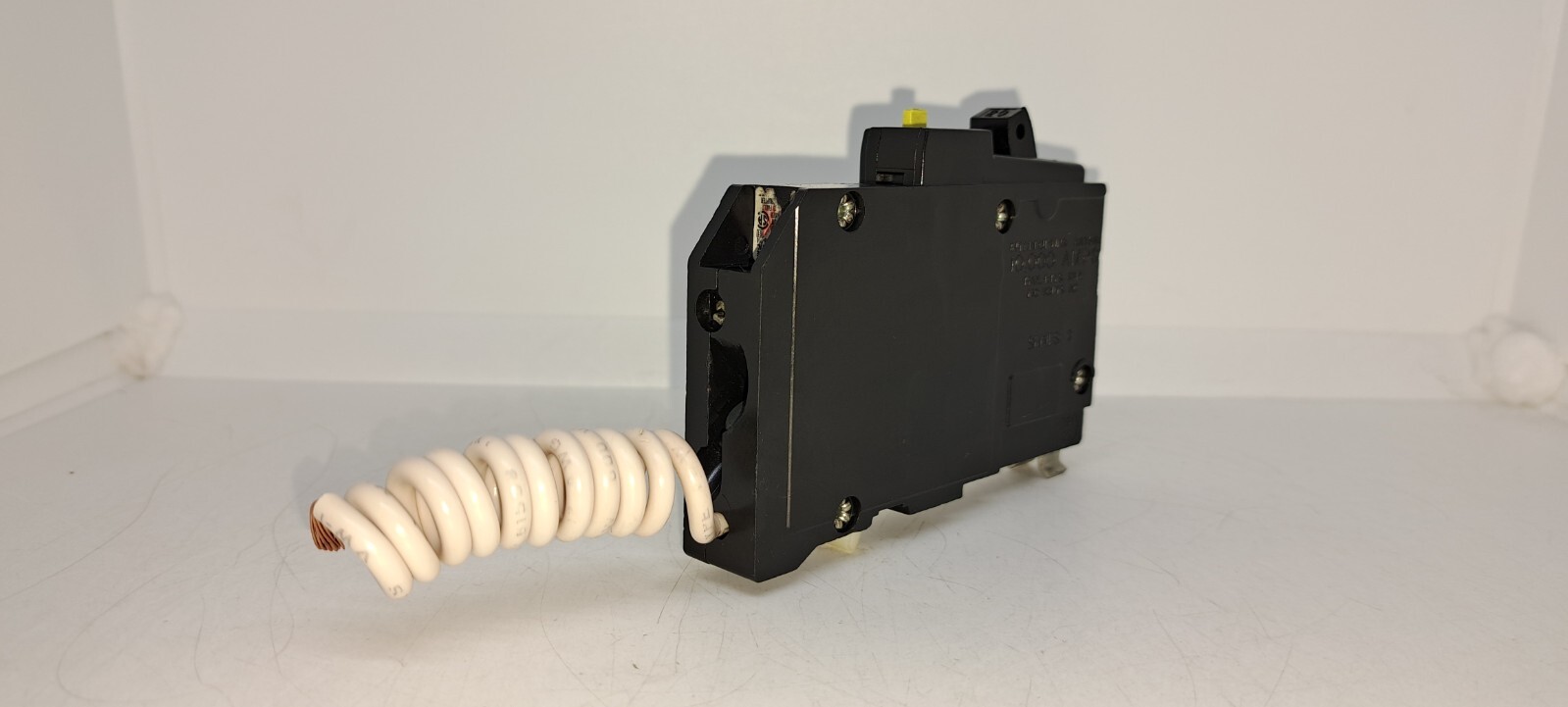 Square D QO120GFI 20 Amp 1 Pole 120V Ground Fault Circuit Breaker
