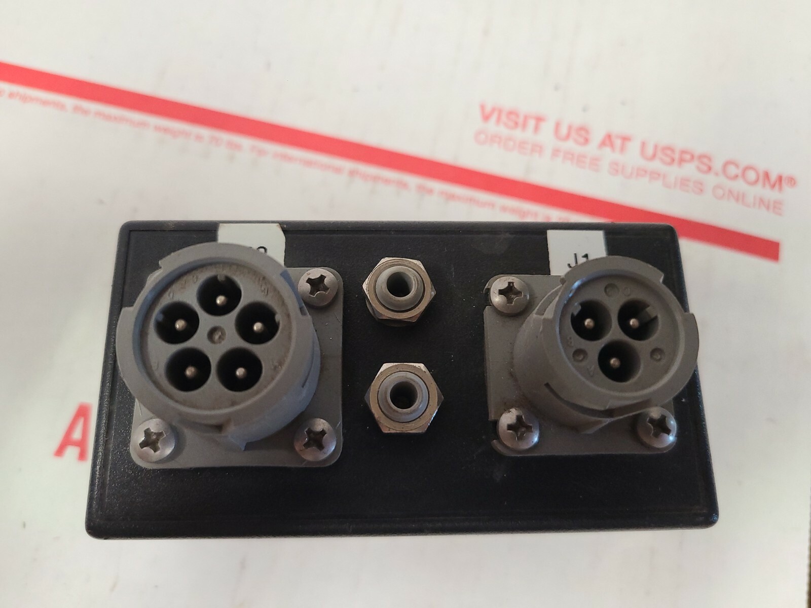 American Aerospace DC Voltage Transducer S809-750