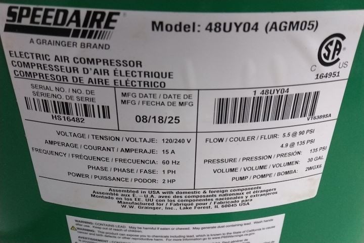 Speedaire 48UY04 2 Output HP 120VAC; 240VAC 30 Gal Tank Portable Air Compressor