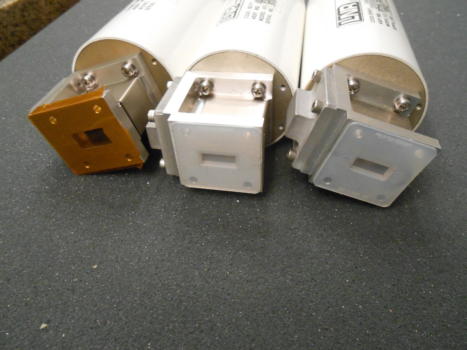 KU BAND LNA, LNR COMMUNICATIONS, MODEL FT11-70-1800, 10.9-12.2 GHz, GAIN 48db