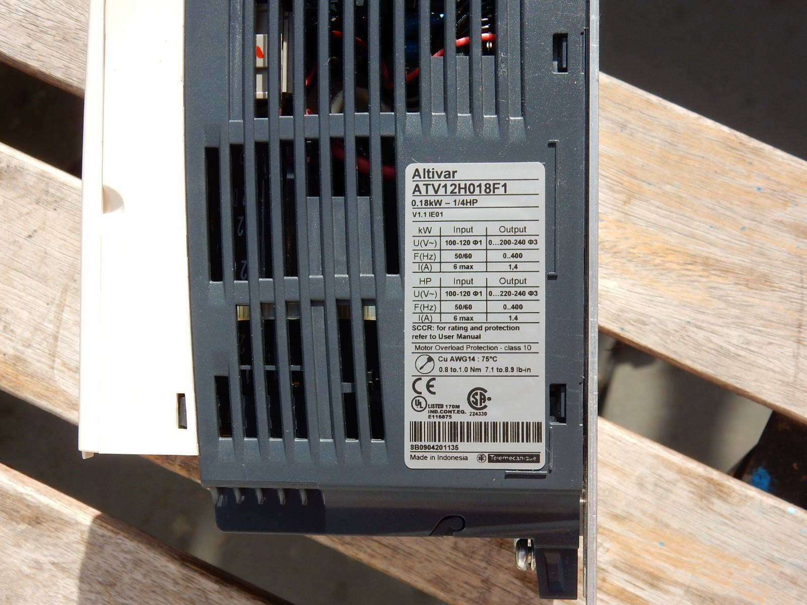 7x SCHNEIDER ELECTRIC ALTIVAR ATV12H018F1 VARIALE SPEED DRIVE. 5 New