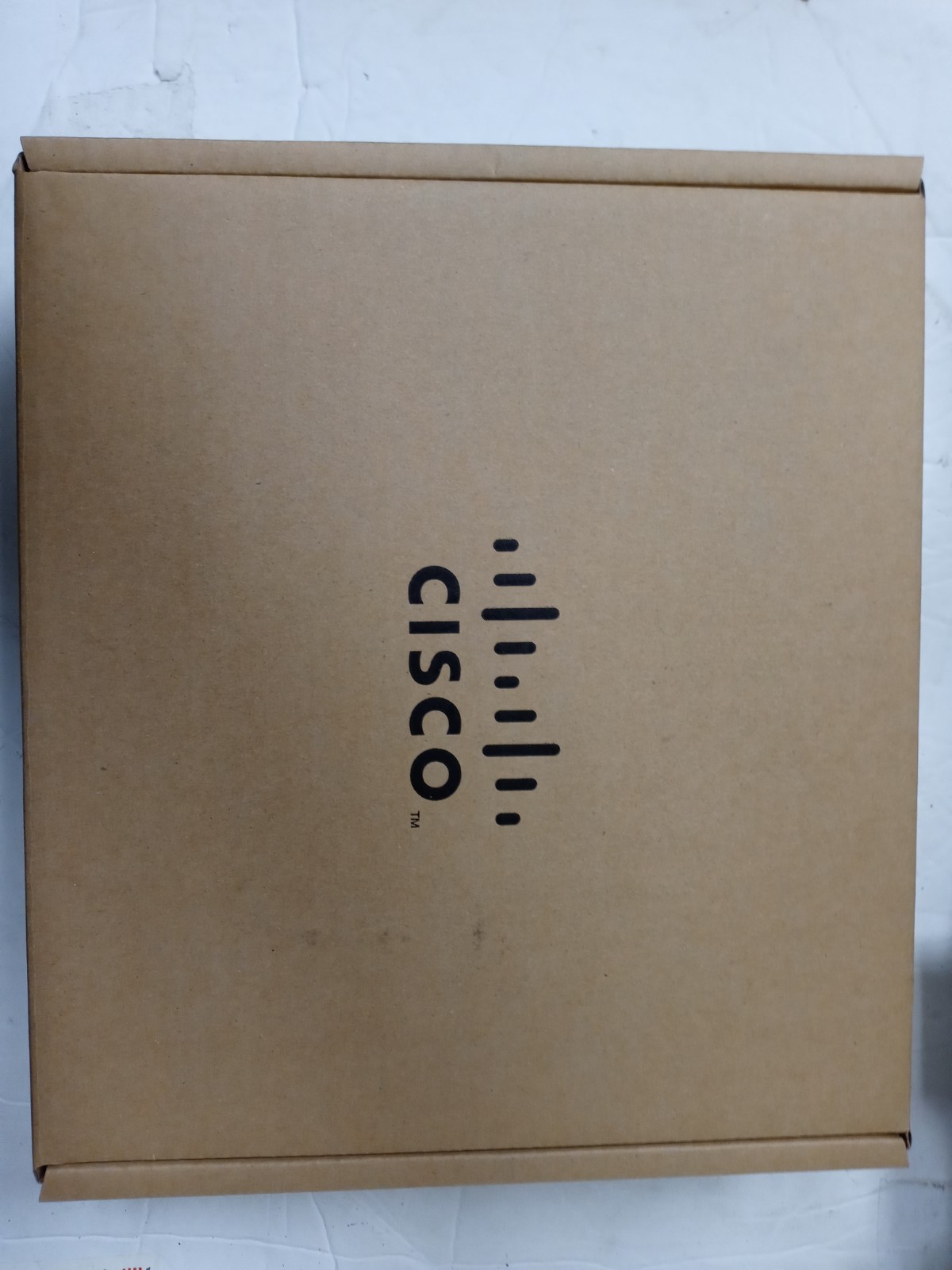 New Cisco CP-6945-C-K9 IP Phone Charcoal W/Standard Handset Open Box