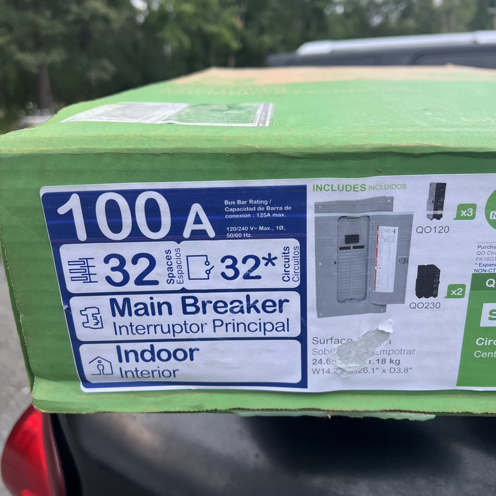 Main Breaker Plug-On Neutral Load Center QO 100 Amp 32-Space 32-Circuit Indoor