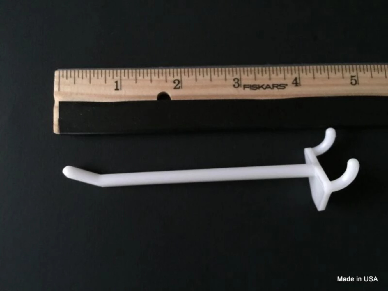 (20 PACK) 4 Inch White Plastic Peg Hooks For 1/8″ to 1/4″ Pegboard. USA Made